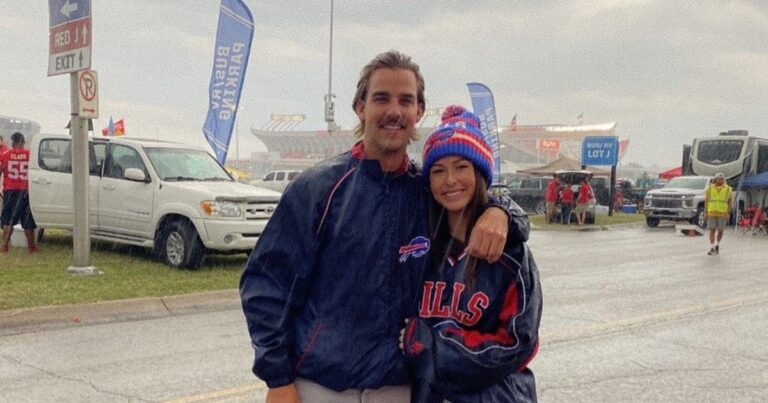 Bachelor in Paradise’s Abigail Heringer & Noah Erb Are Engaged