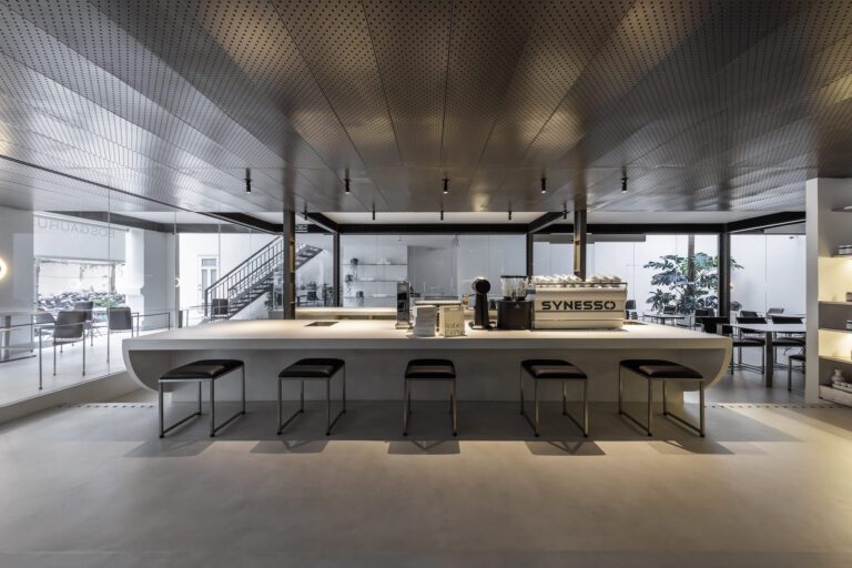 Bosgaurus Espresso Roasters / NU structure & design