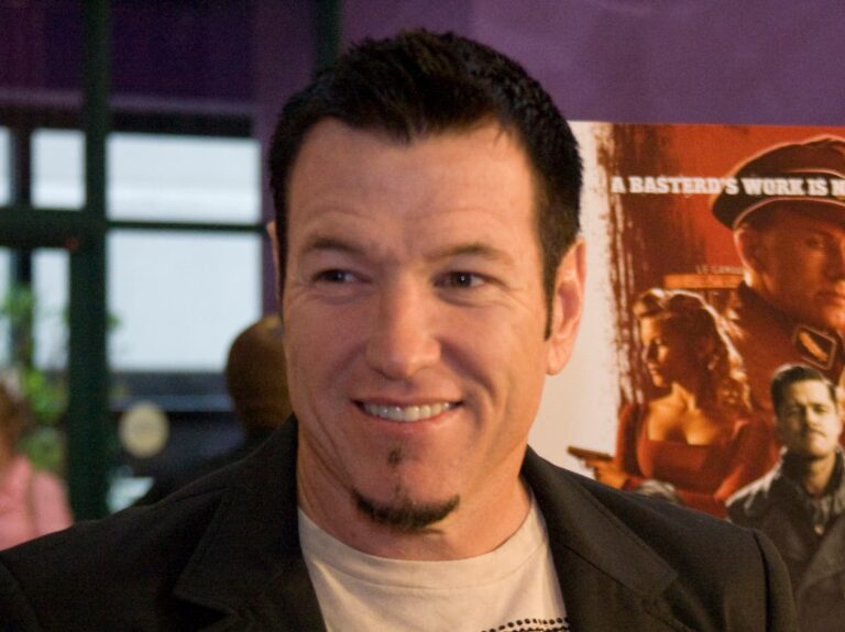 Smash Mouth singer Steve Harwell, 56, in hospice with ‘week or so to stay’