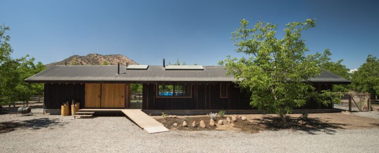 Calera de Tango Home / Abarca Palma Arquitectos
