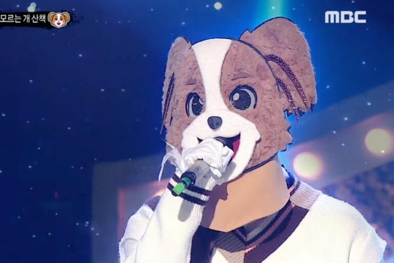 Watch: Major Vocalist And Chief Of Boy Group Brings Viewers To Tears On “The King Of Masks Singer”