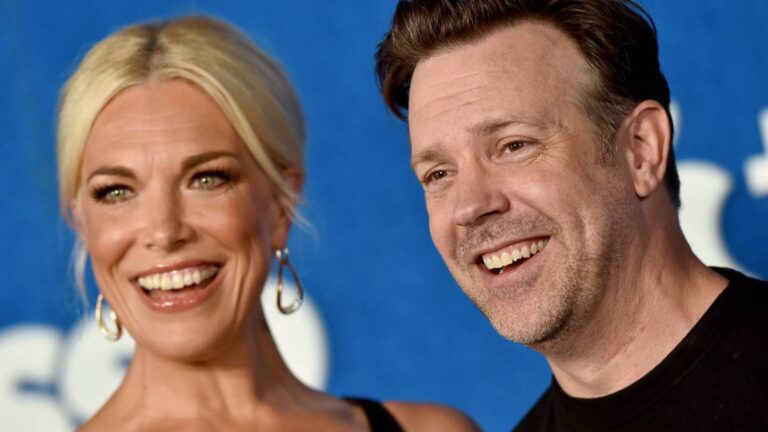 Jason Sudeikis Sings Woman Gaga’s ‘Shallow’ With Hannah Waddingham