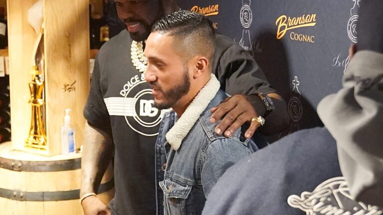 Yonkers Stew Leonard’s hosts 50 Cent cognac tasting, champagne signing