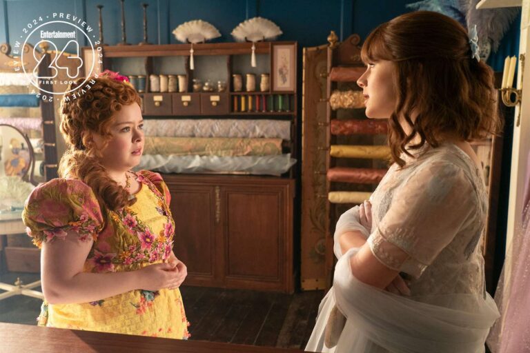 ‘Bridgerton’ season 3 picture exhibits Peneloise talking to one another