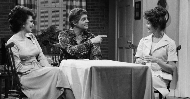 Invoice Hayes, Longtime Star of ‘Days of Our Lives,’ Dies at 98