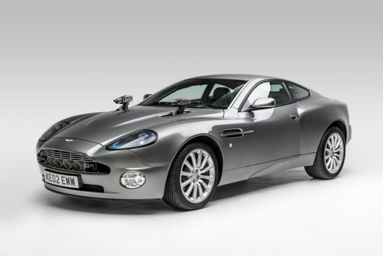 The Worldwide Spy Museum unveils a brand new exhibit about James Bond