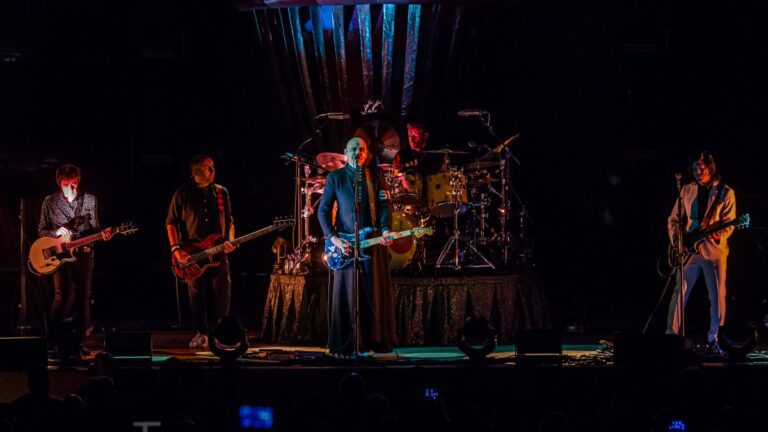 Smashing Pumpkins present replace in public audition course of for subsequent guitarist – NBC Chicago