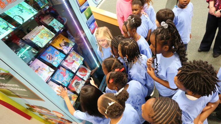 E-book merchandising machine debuts at Taylorville Main Faculty