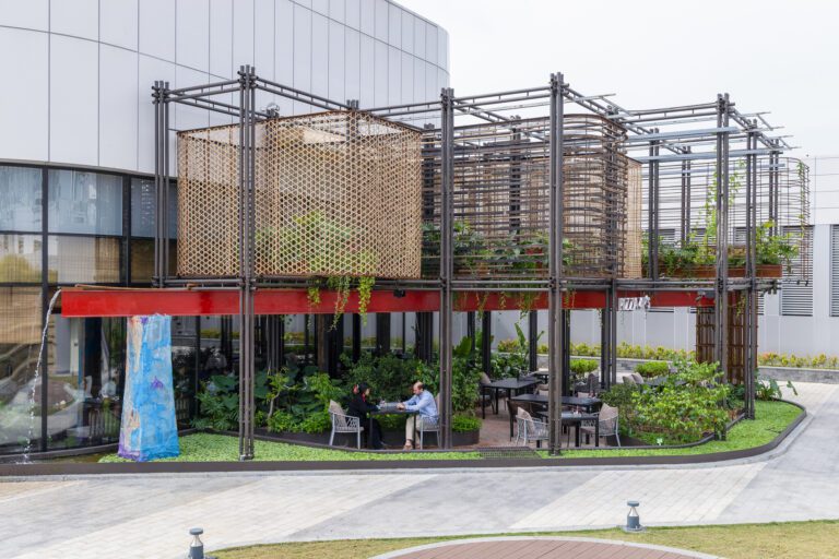 Pizza 4P’s Lotte Mall West Lake / ODDO architects