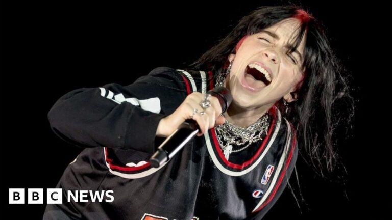 Billie Eilish declares eco-friendly album plan